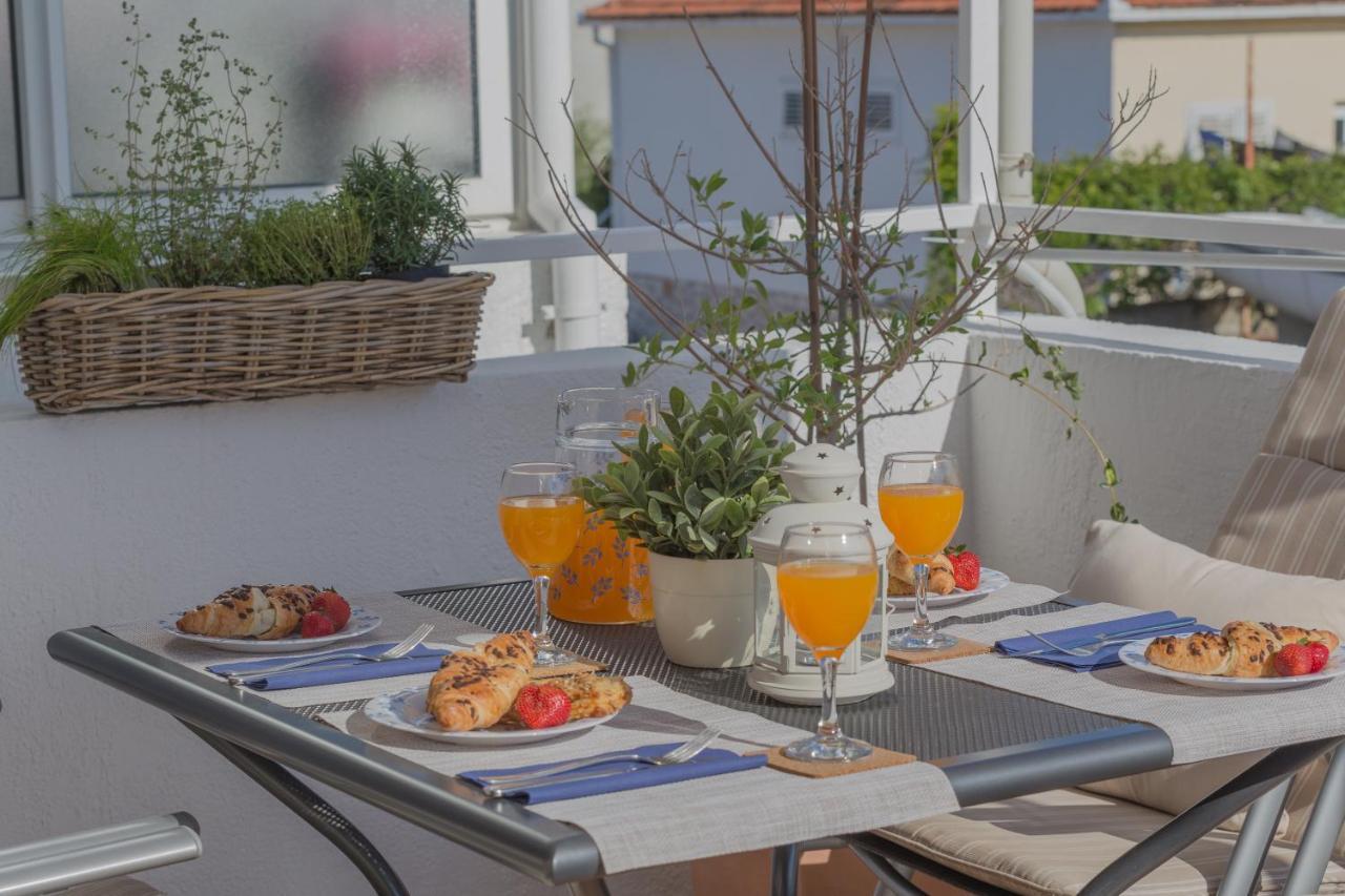 So Hvar So Good! Spacious With Terrace Hvar Town Exterior photo