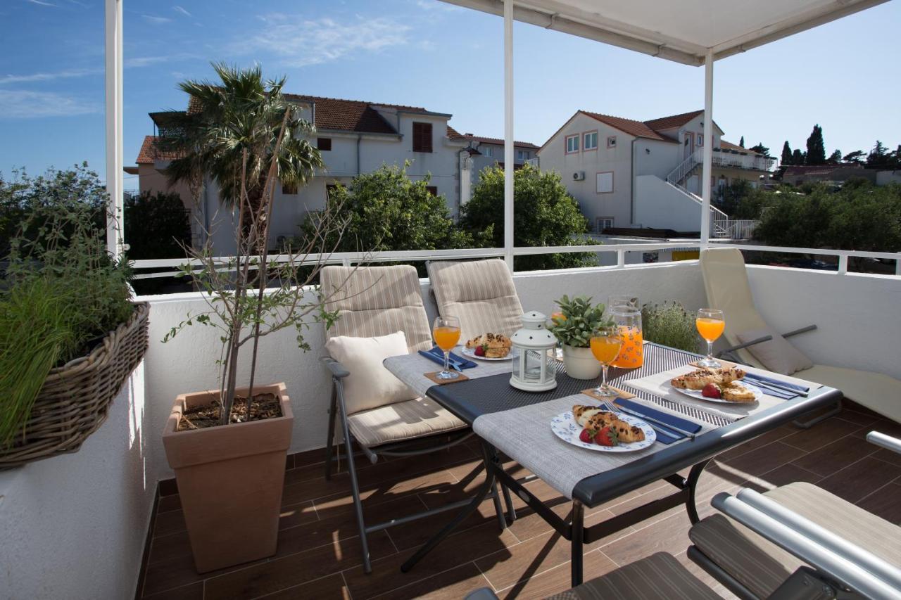 So Hvar So Good! Spacious With Terrace Apartment Hvar Town Exterior photo