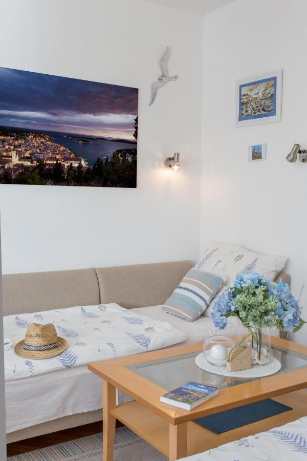 So Hvar So Good! Spacious With Terrace Hvar Town Exterior photo