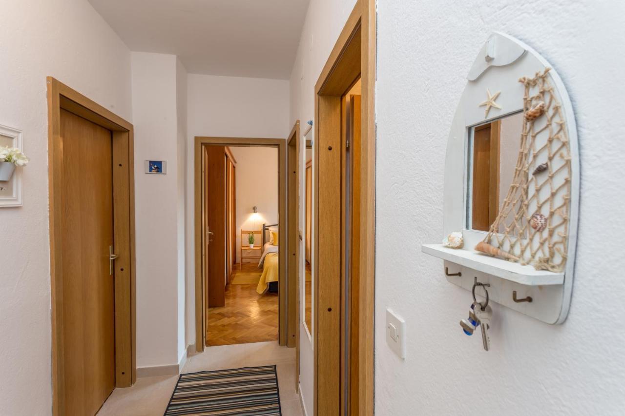So Hvar So Good! Spacious With Terrace Hvar Town Exterior photo