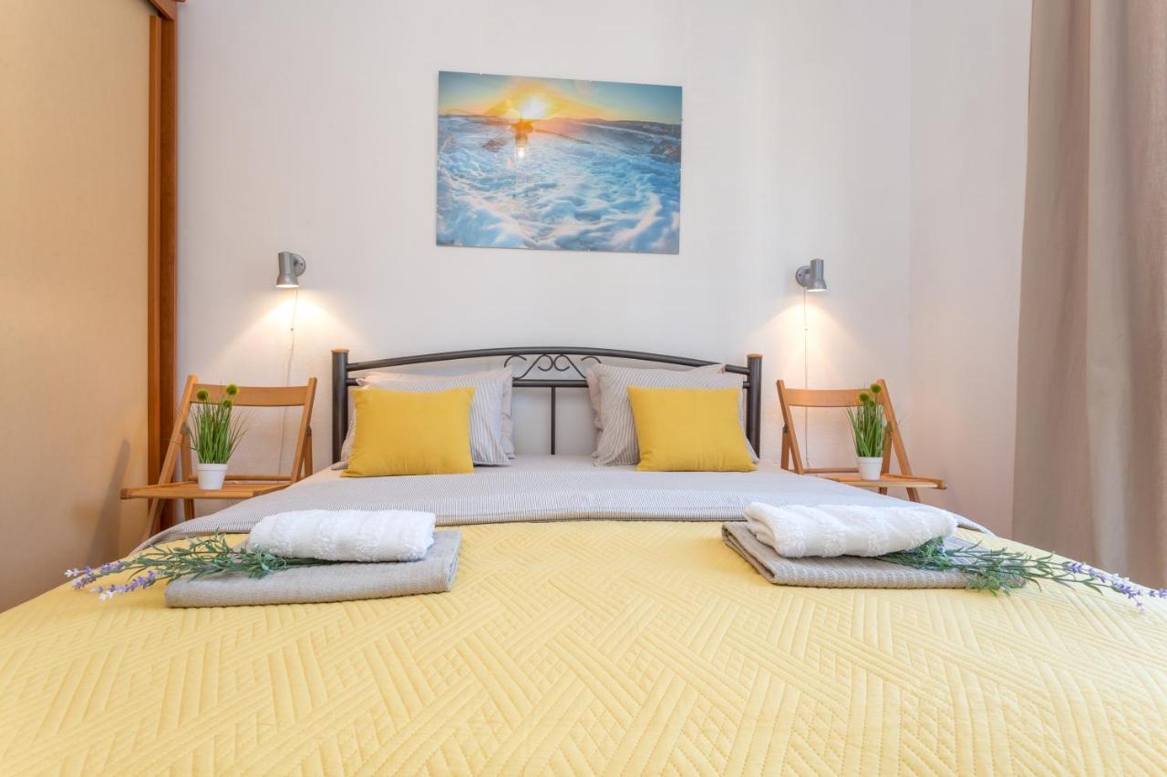 So Hvar So Good! Spacious With Terrace Hvar Town Exterior photo